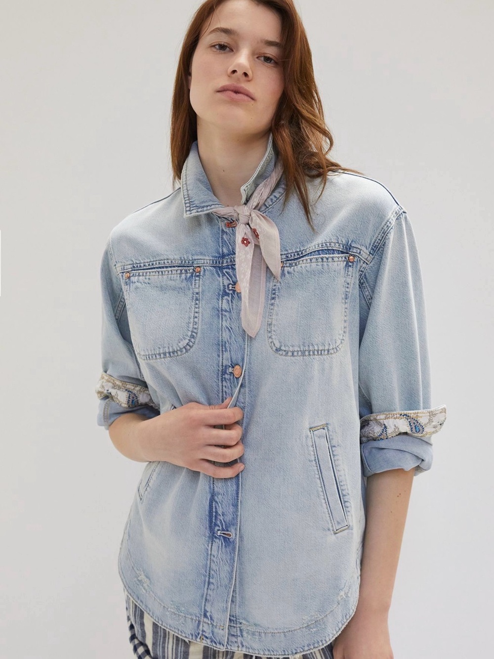 Anthropologie Pilcro Drapey Denim Shirt Jacket Small Light Wash Oversized - Picture 14 of 16